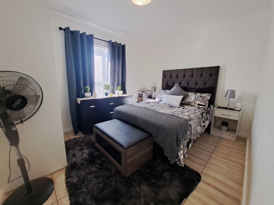 2 Bedroom Property for Sale in Vredenburg Western Cape